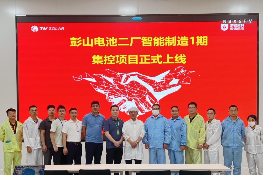f49696ac920b46dae54727cb1ea3cbe3.JPG
